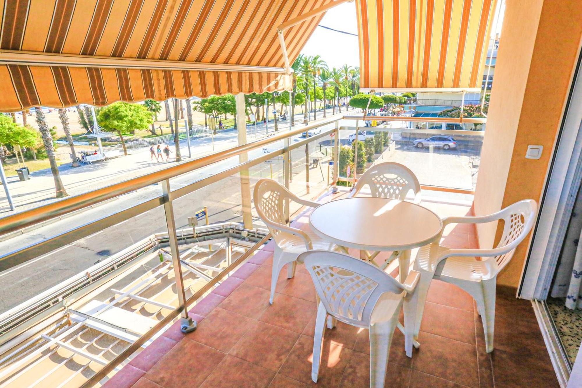 Xaloc Only Families Apartment Cambrils Exterior photo